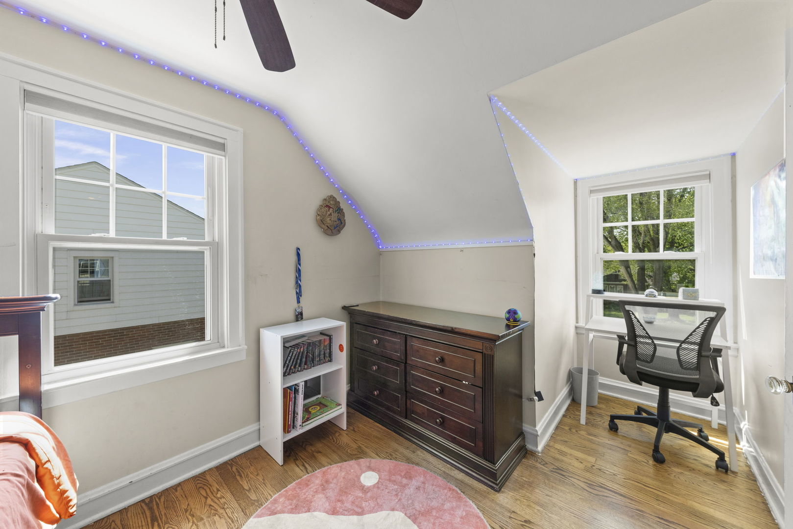 919 N President Street, Wheaton, IL 60187