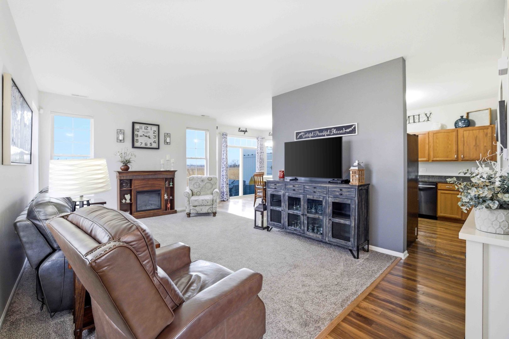 8412 Sawyer Court, Joliet, IL 60431