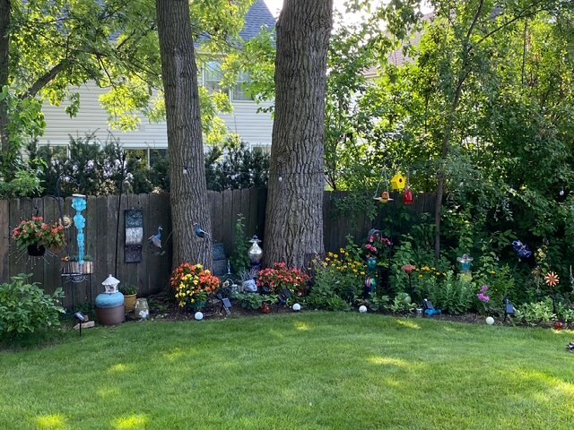 499 Highland Grove Drive, Buffalo Grove, IL 60089