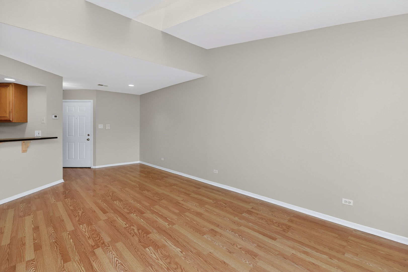 1233 Wyndham Court #204, Palatine, IL 60074