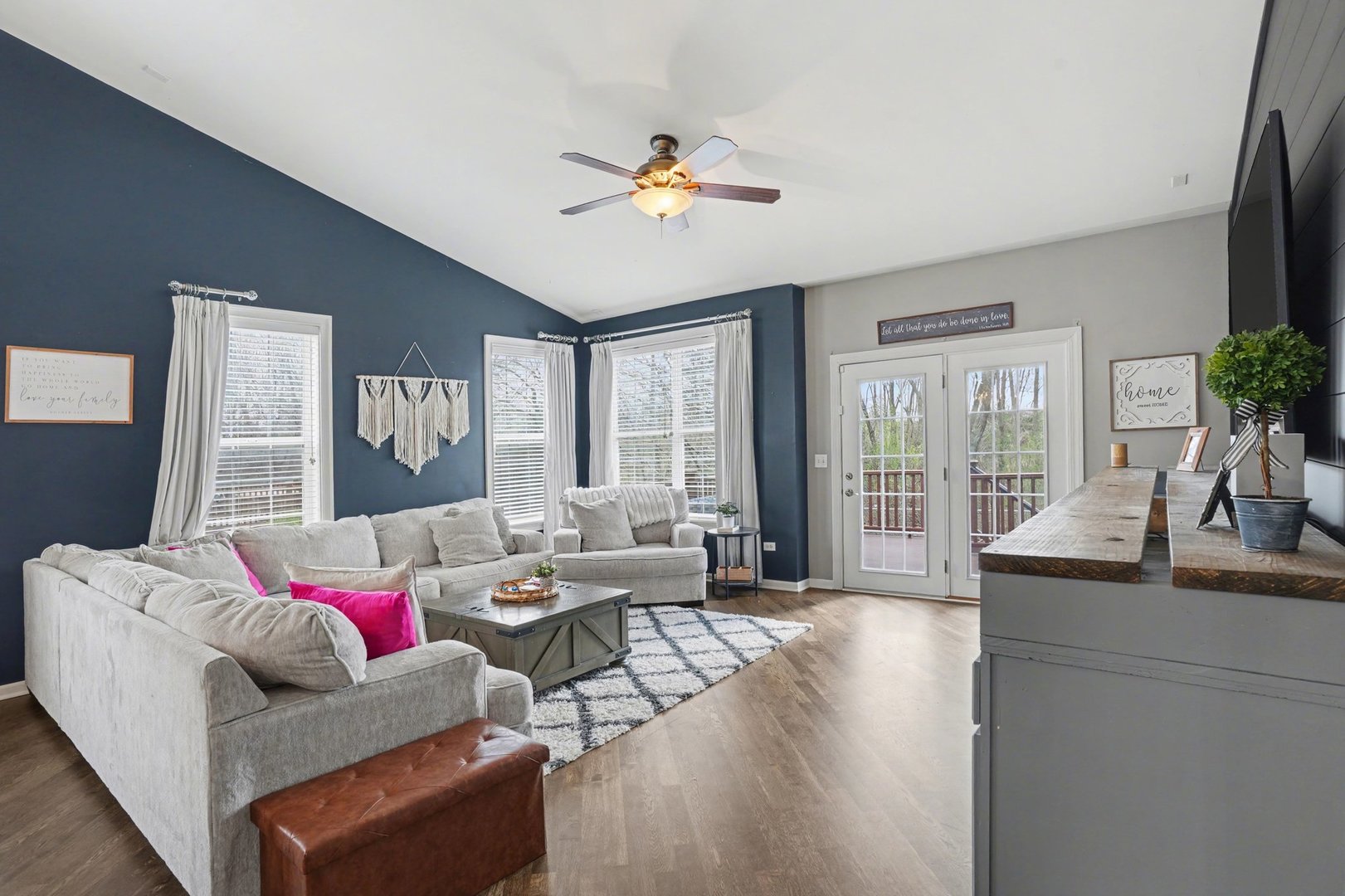 1216 Betsy Ross Place, Bolingbrook, IL 60490