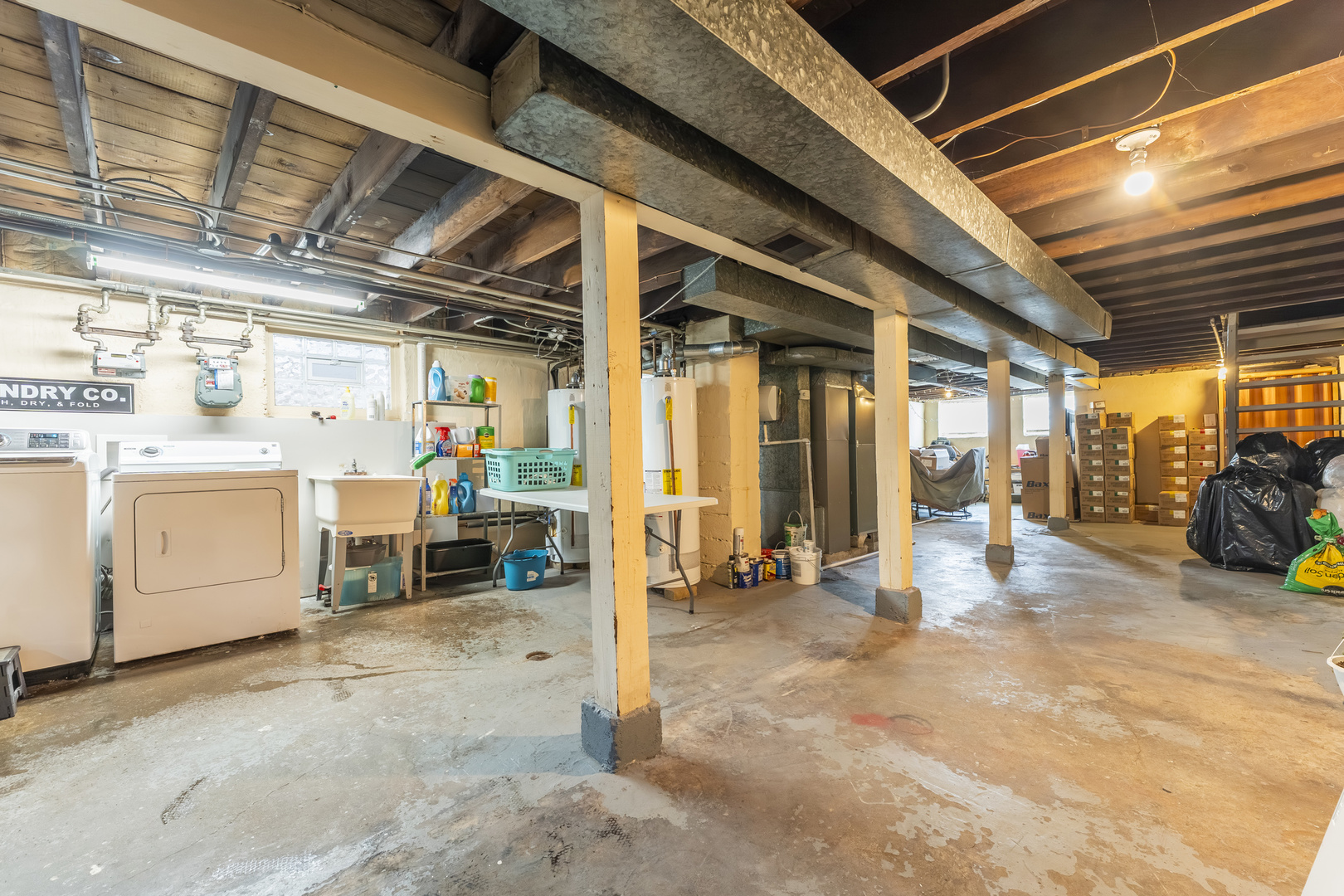 5450 W Drummond Place, Chicago, IL 60639