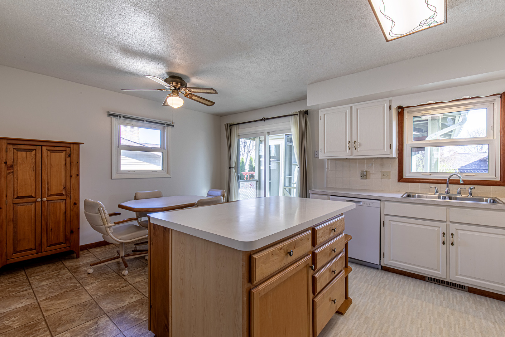 1218 Margaret Drive, Princeton, IL 61356