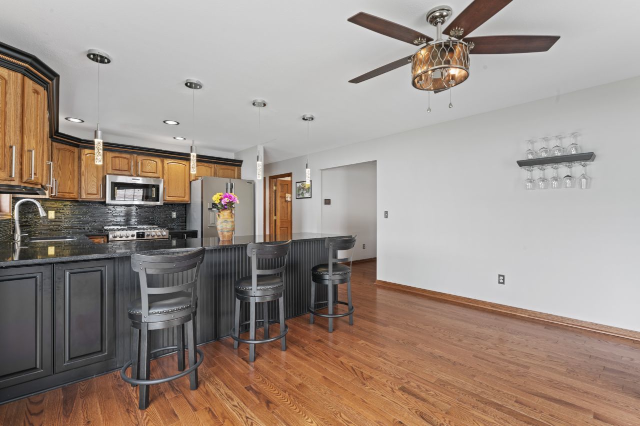 925 MAGNOLIA Drive, Bourbonnais, IL 60914