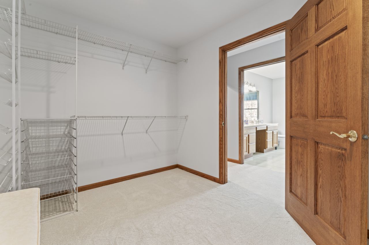 925 MAGNOLIA Drive, Bourbonnais, IL 60914