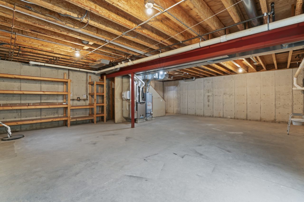 925 MAGNOLIA Drive, Bourbonnais, IL 60914