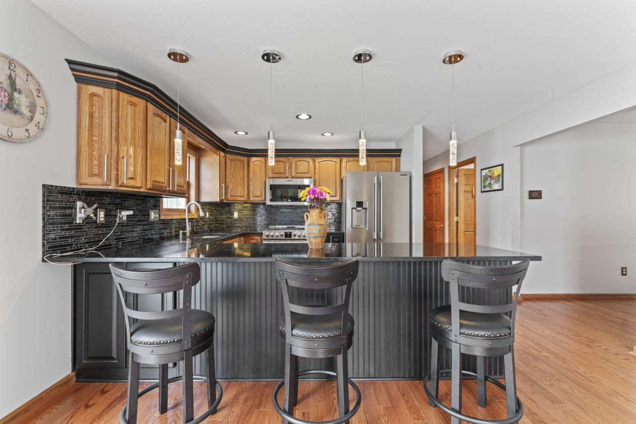 925 MAGNOLIA Drive, Bourbonnais, IL 60914