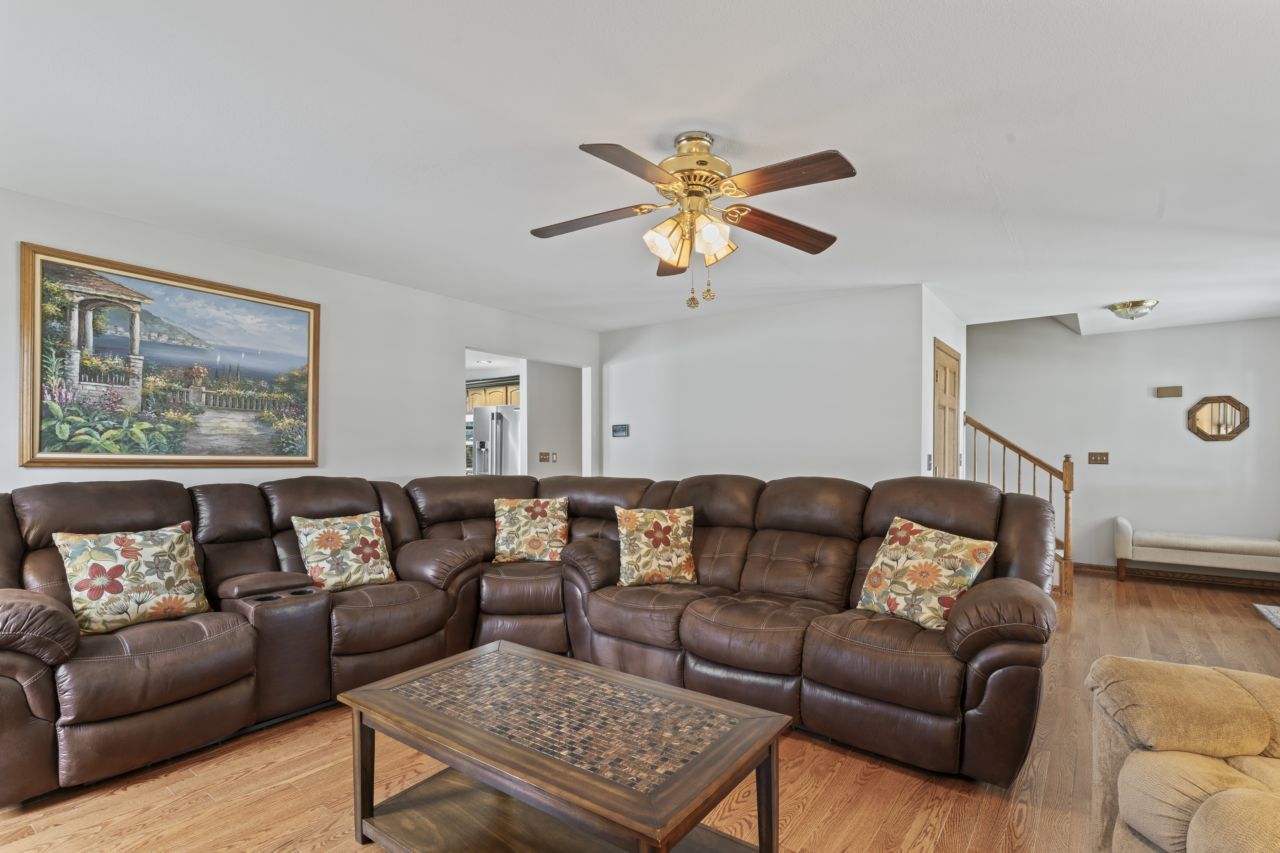 925 MAGNOLIA Drive, Bourbonnais, IL 60914