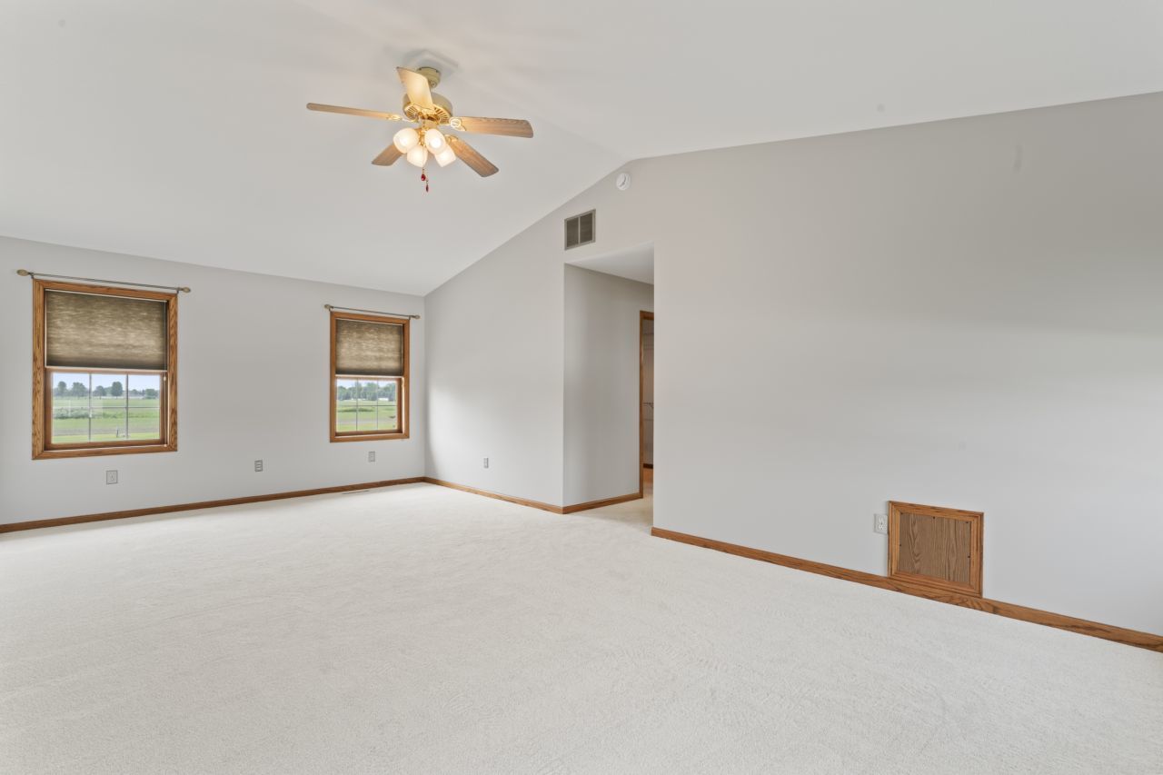 925 MAGNOLIA Drive, Bourbonnais, IL 60914