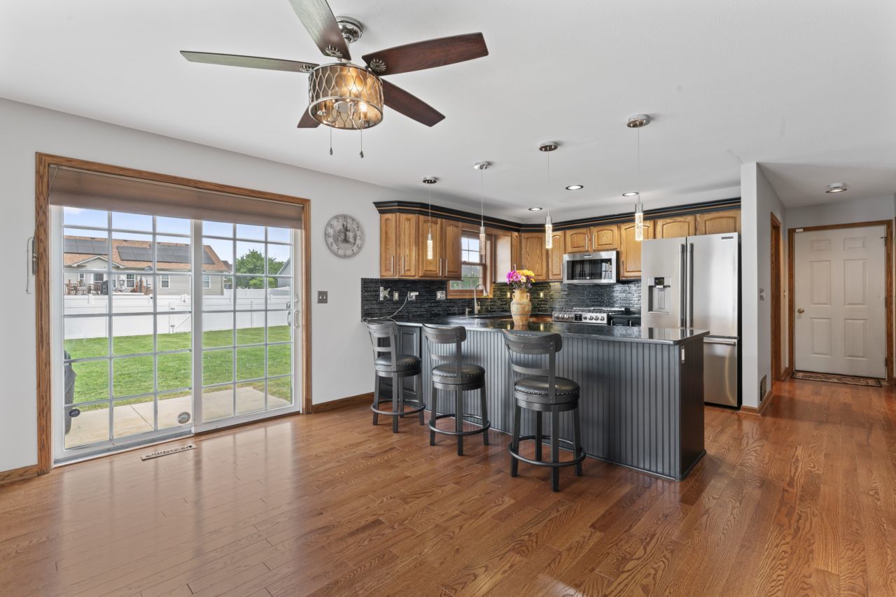 925 MAGNOLIA Drive, Bourbonnais, IL 60914