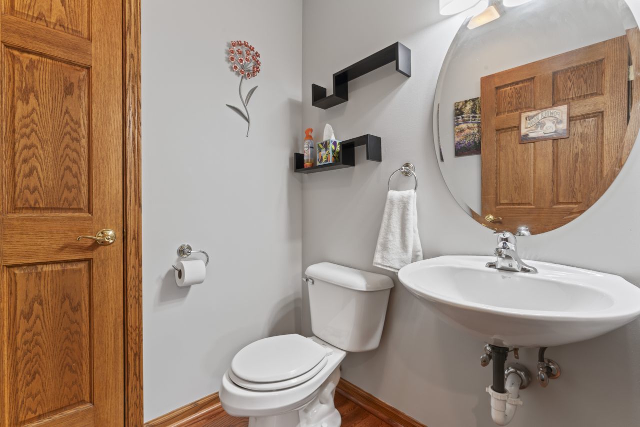 925 MAGNOLIA Drive, Bourbonnais, IL 60914