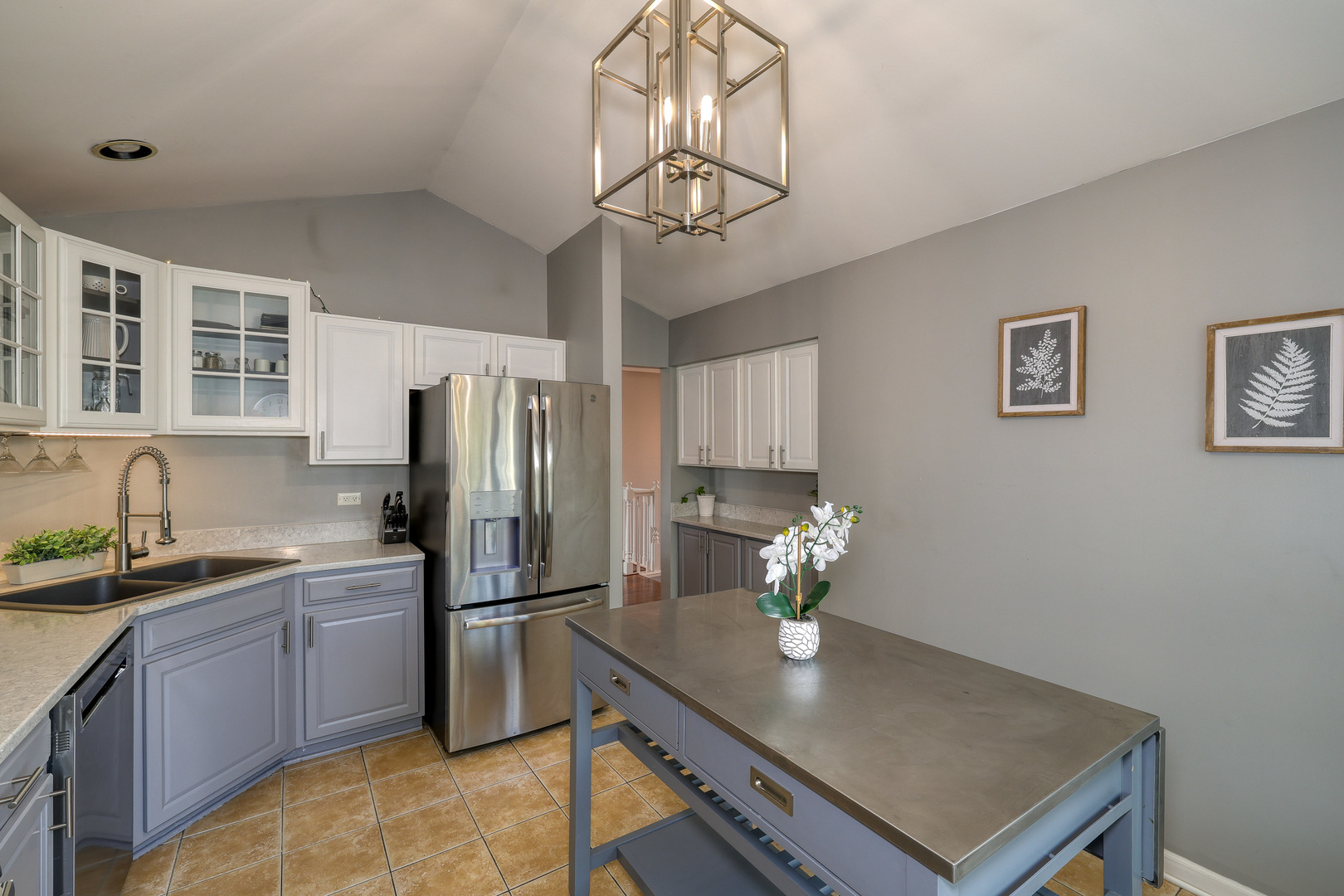 Warrenville, IL 60555