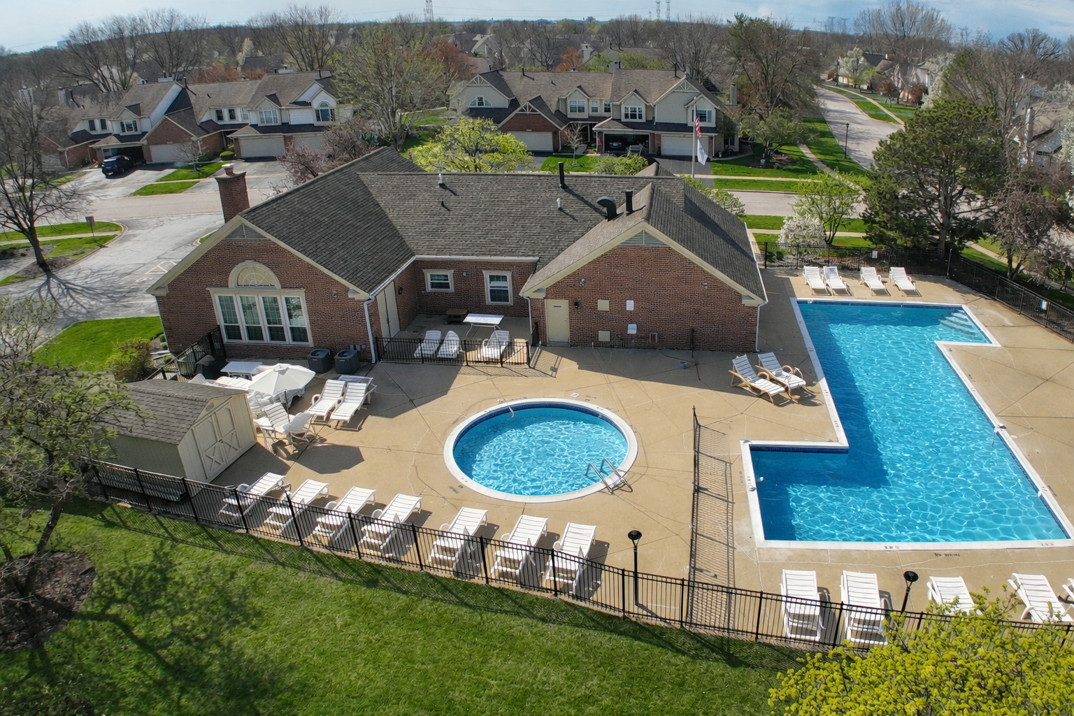 Warrenville, IL 60555