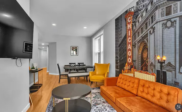 448 N Aberdeen Street #2, Chicago, IL 60642