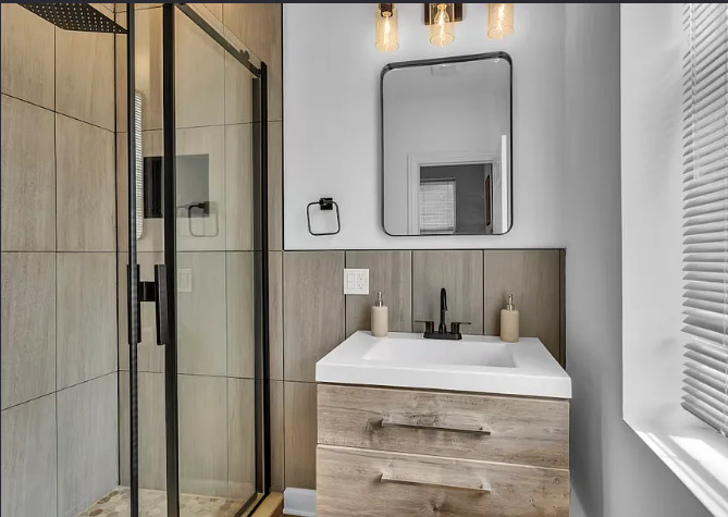 448 N Aberdeen Street #2, Chicago, IL 60642