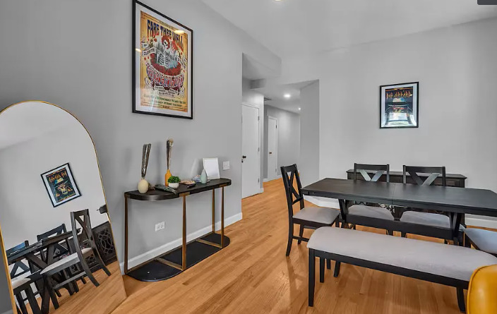 448 N Aberdeen Street #2, Chicago, IL 60642