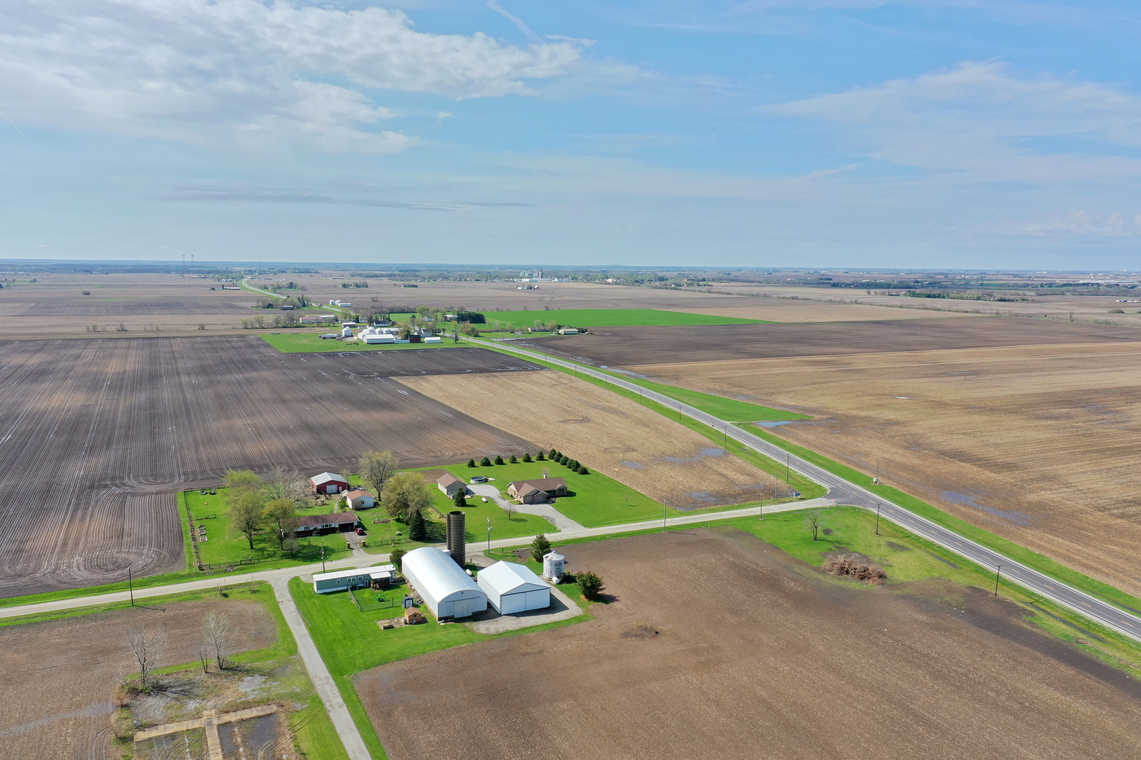 13042 E 10500n Road, Grant Park, IL 60940