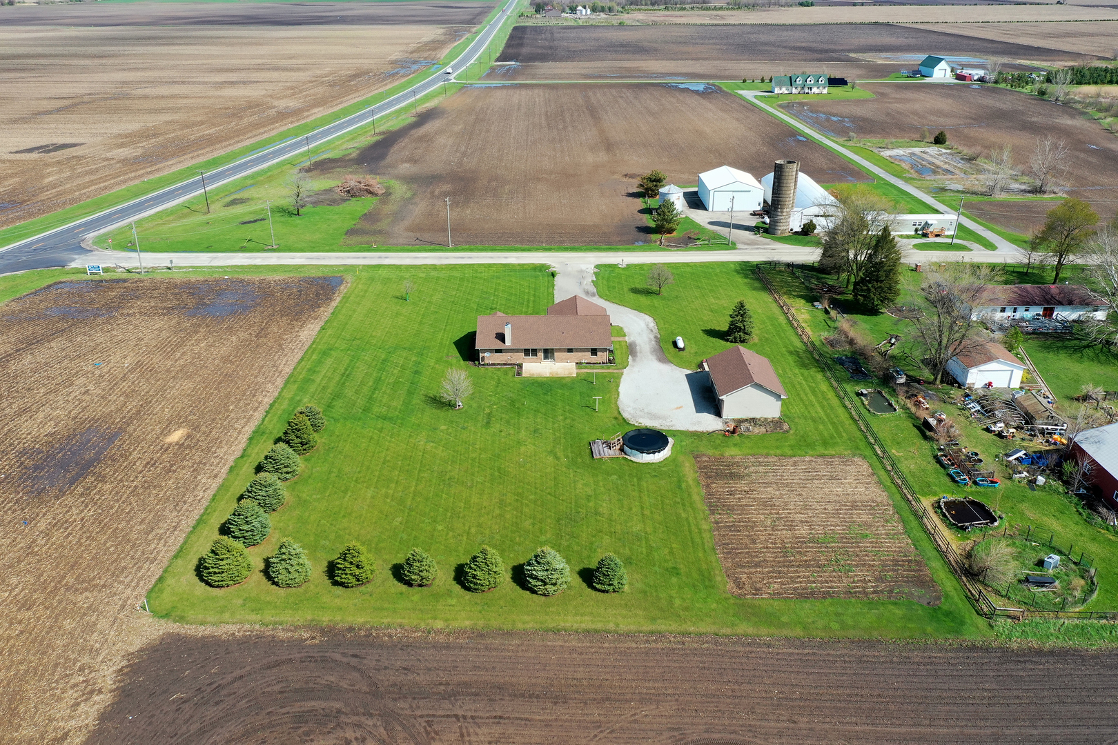 13042 E 10500n Road, Grant Park, IL 60940