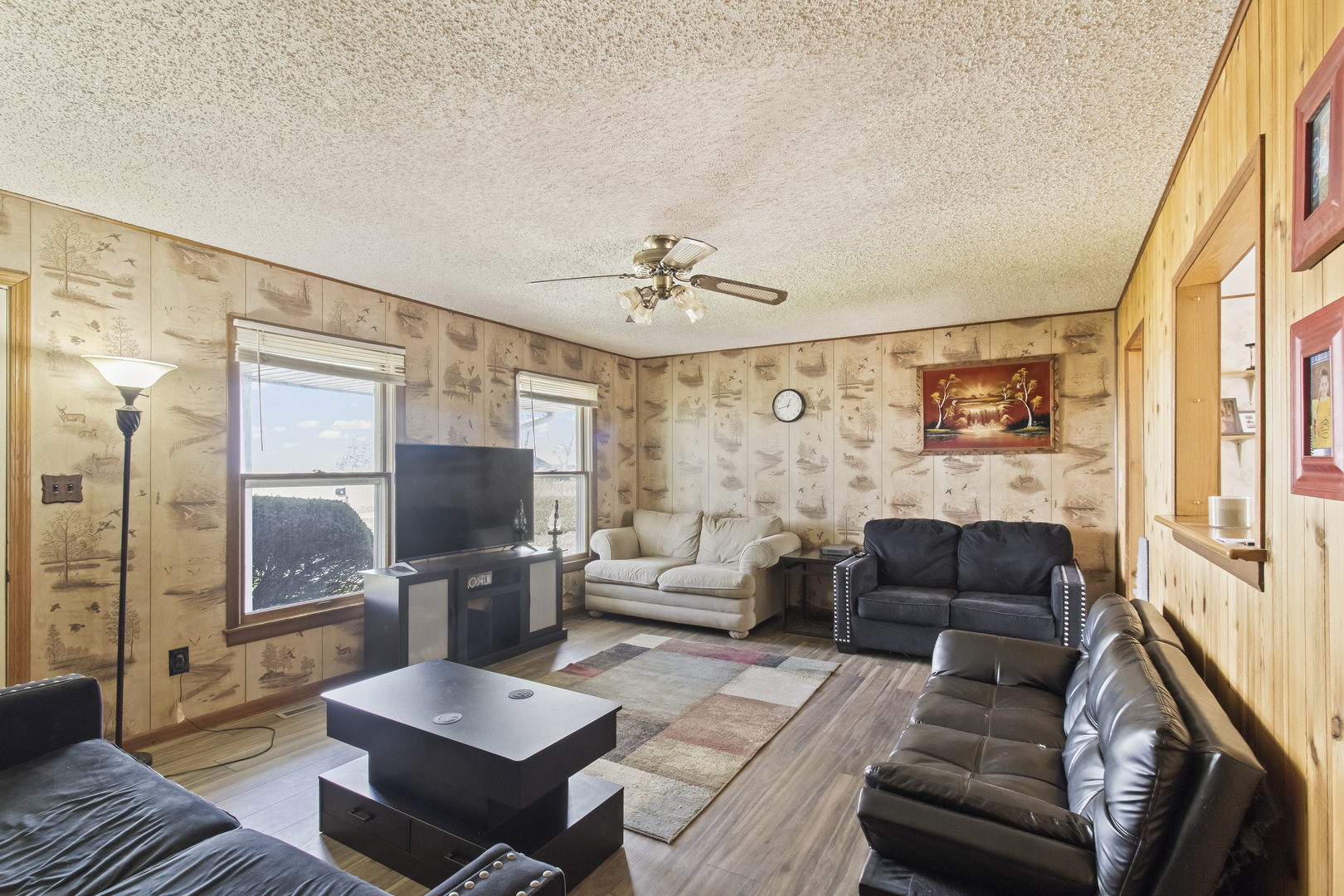 812 W 3rd Street, Gilman, IL 60938