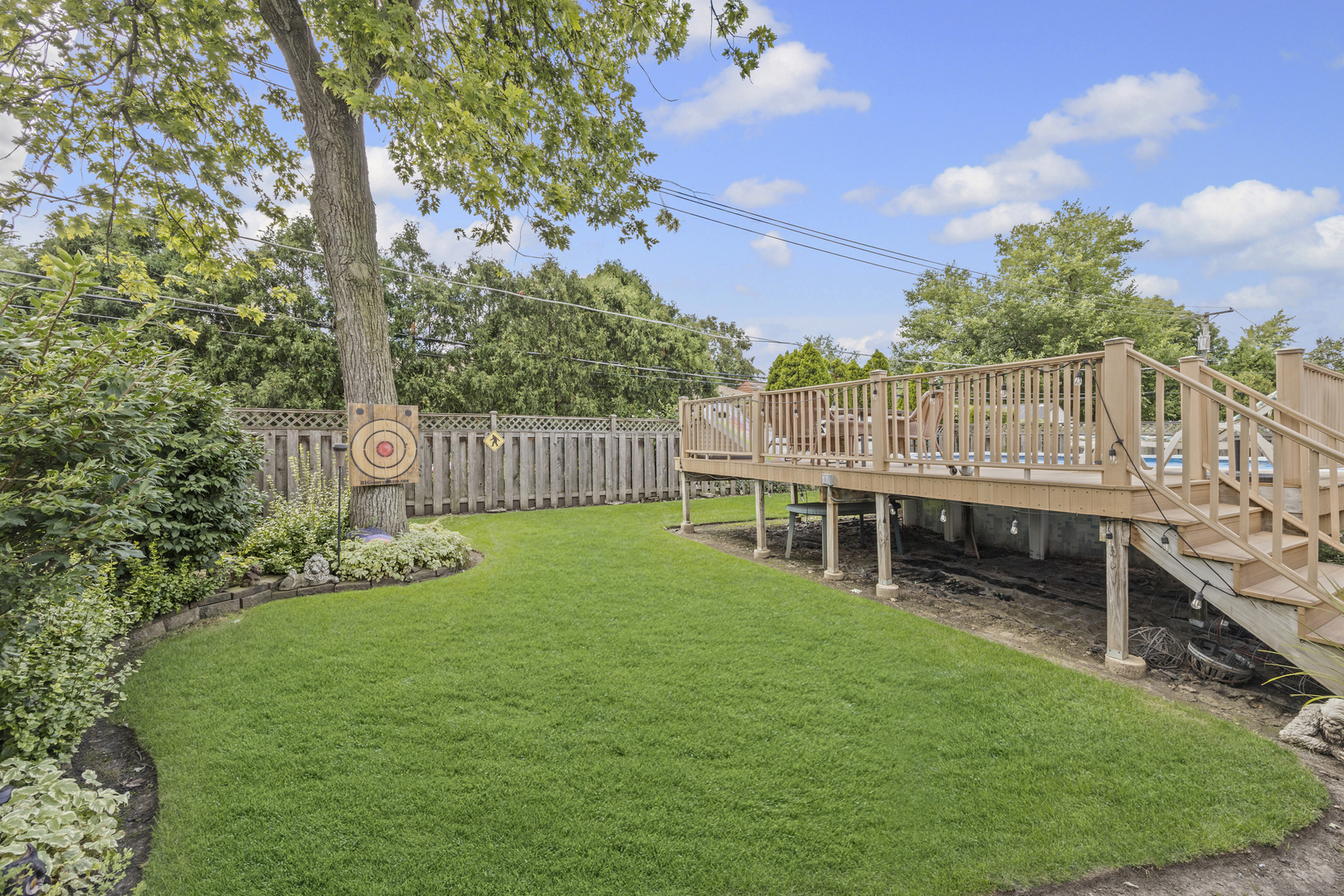 130 S Elm Tree Lane, Elmhurst, IL 60126