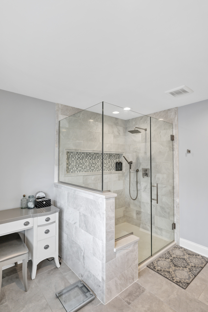 219 N Brockway Street, Palatine, IL 60067