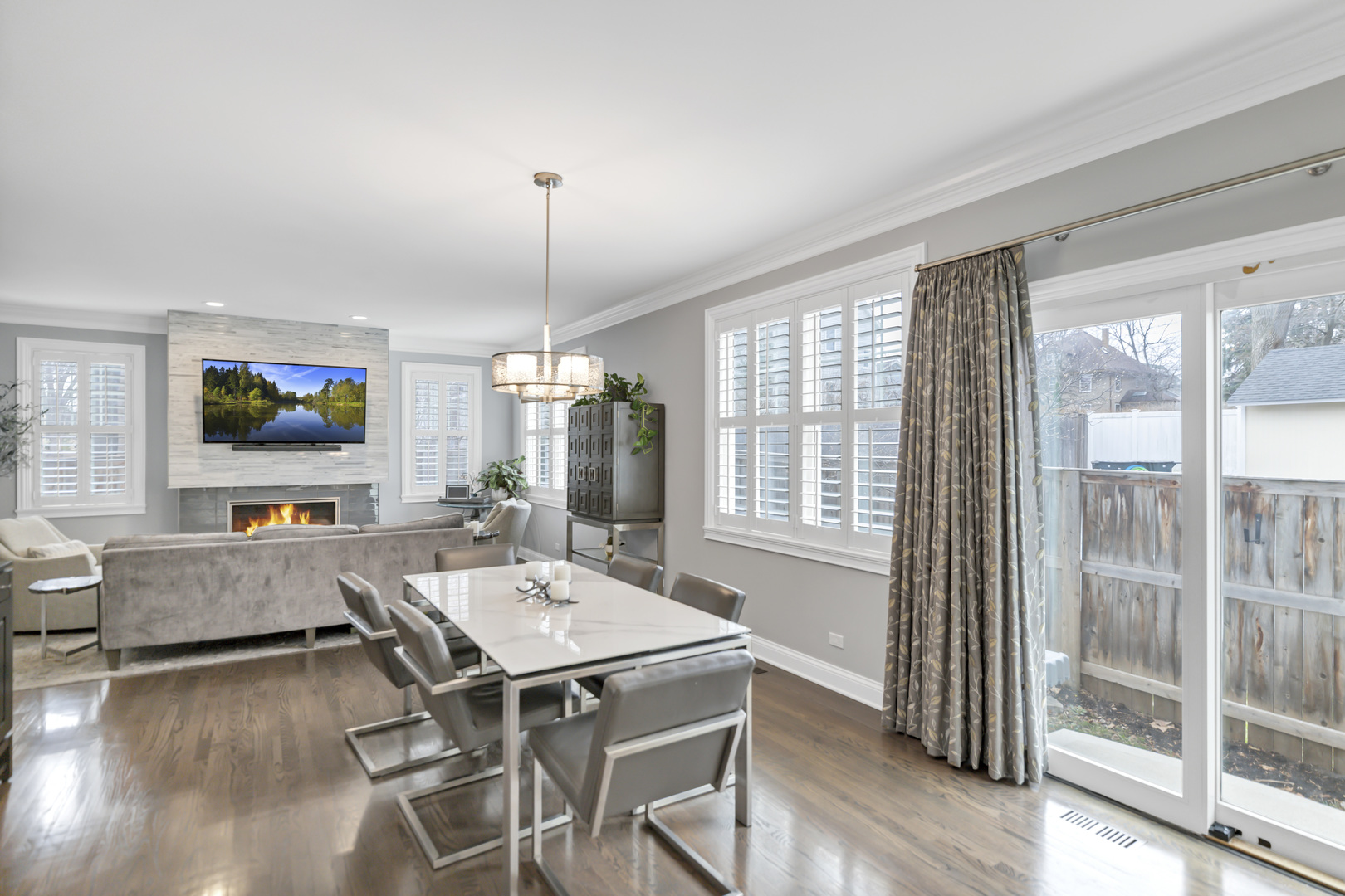 219 N Brockway Street, Palatine, IL 60067