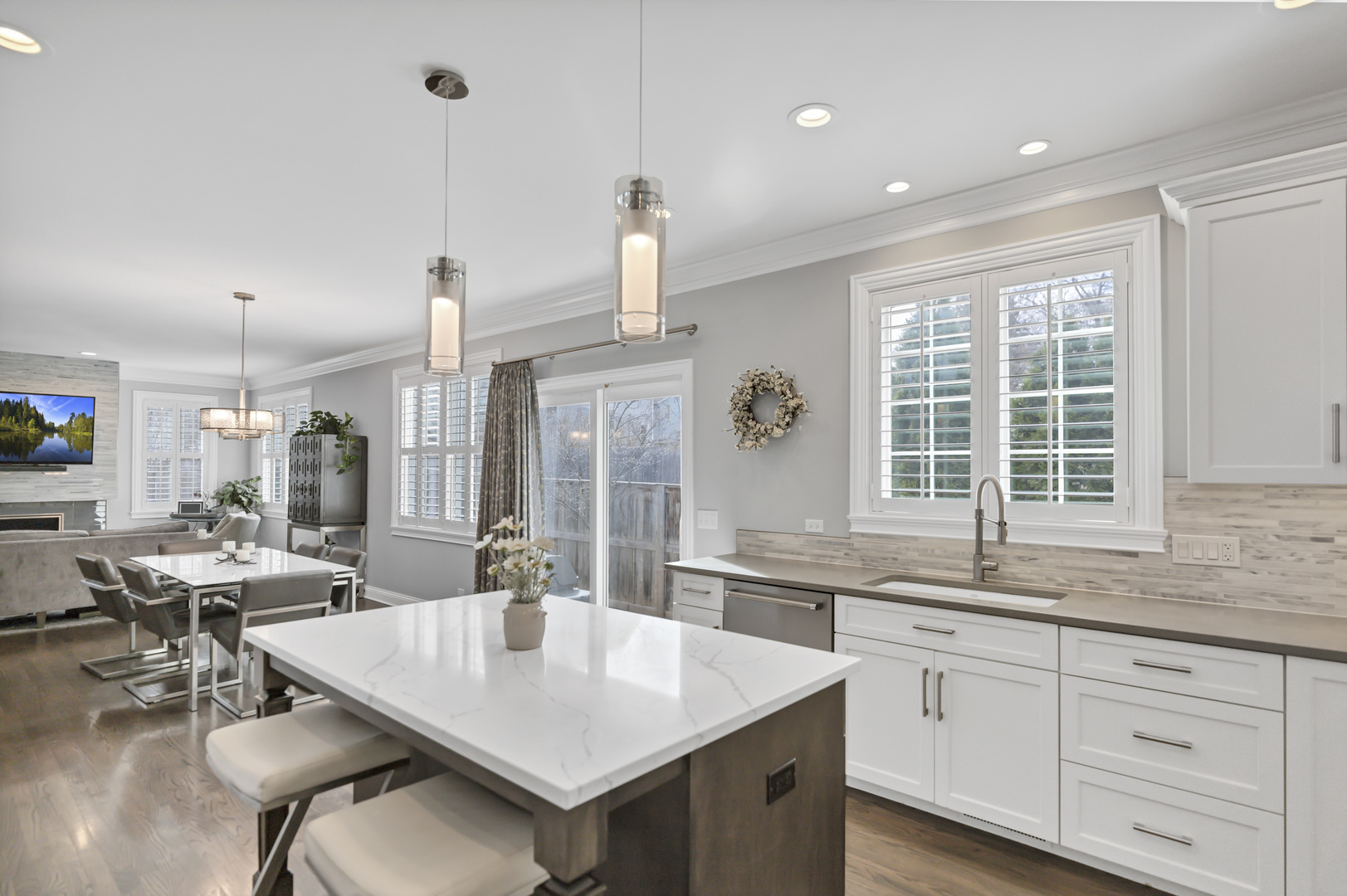 219 N Brockway Street, Palatine, IL 60067