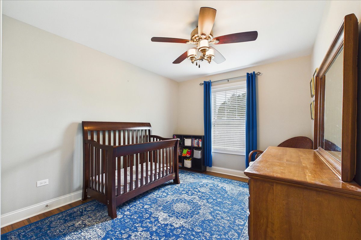 811 Michigan Street, Wheaton, IL 60187