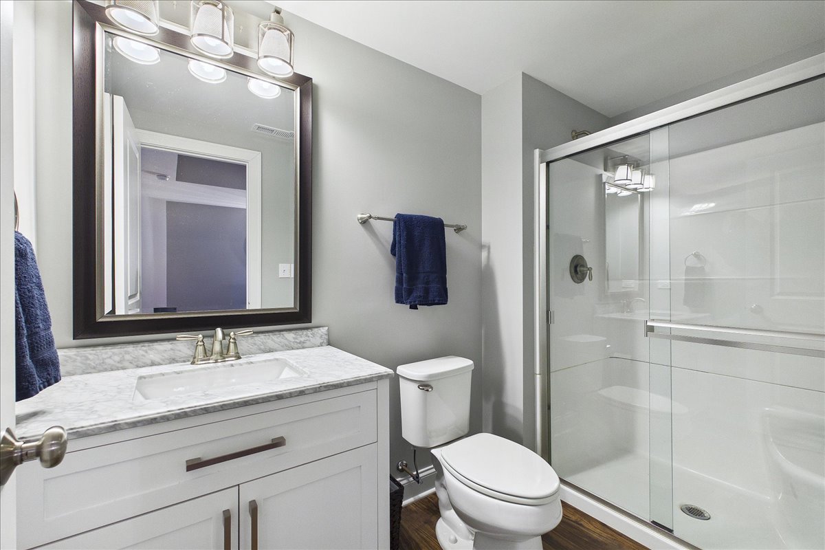 811 Michigan Street, Wheaton, IL 60187