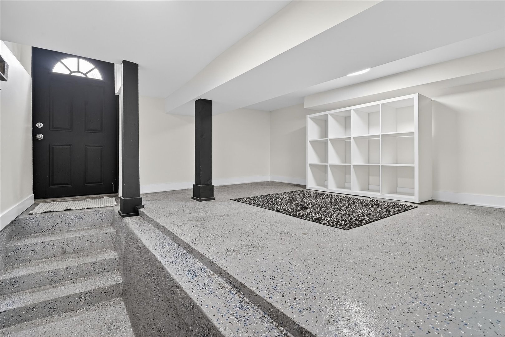 6150 S Ingleside Avenue, Chicago, IL 60637