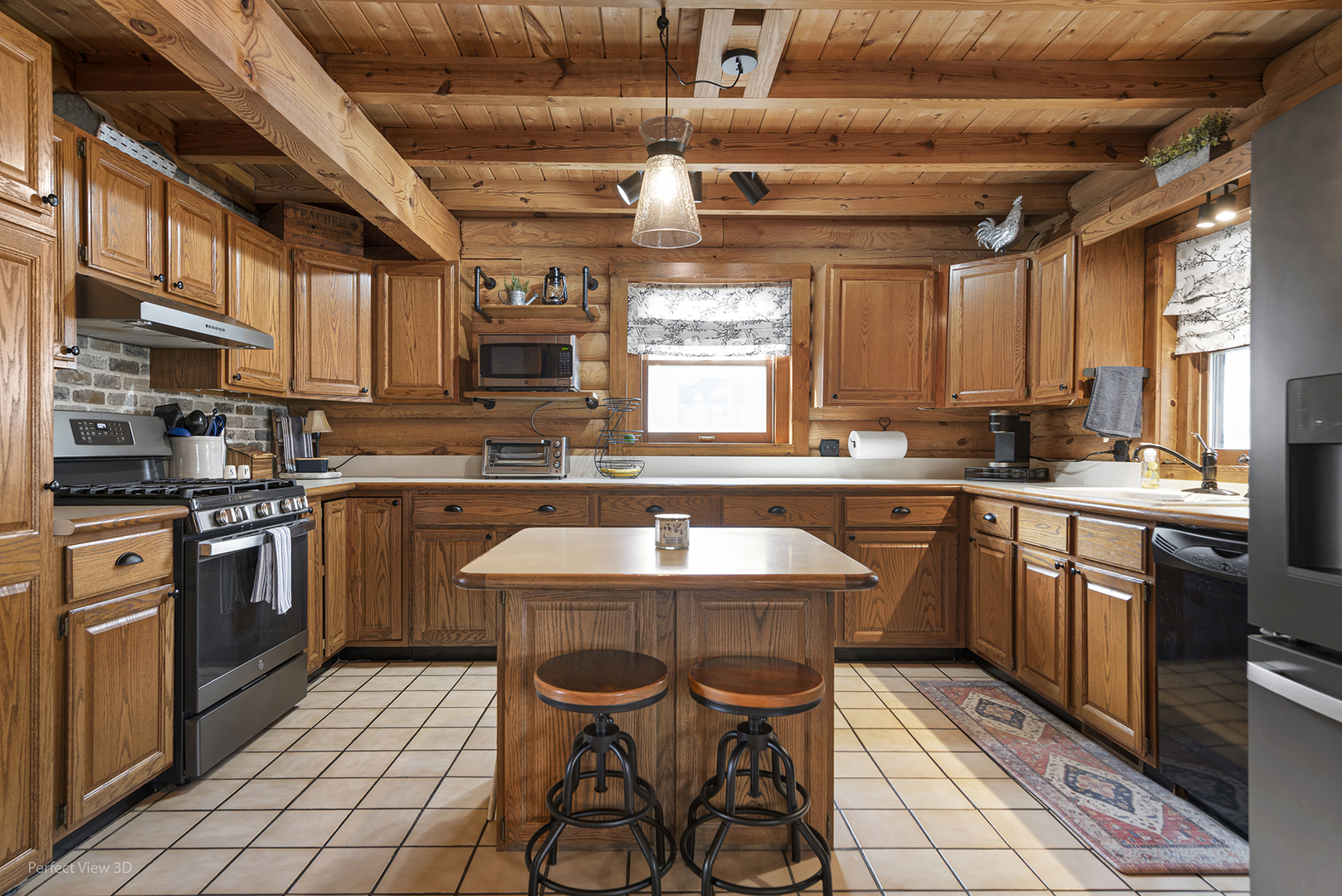 4615 E 2619th Road, Sandwich, IL 60548