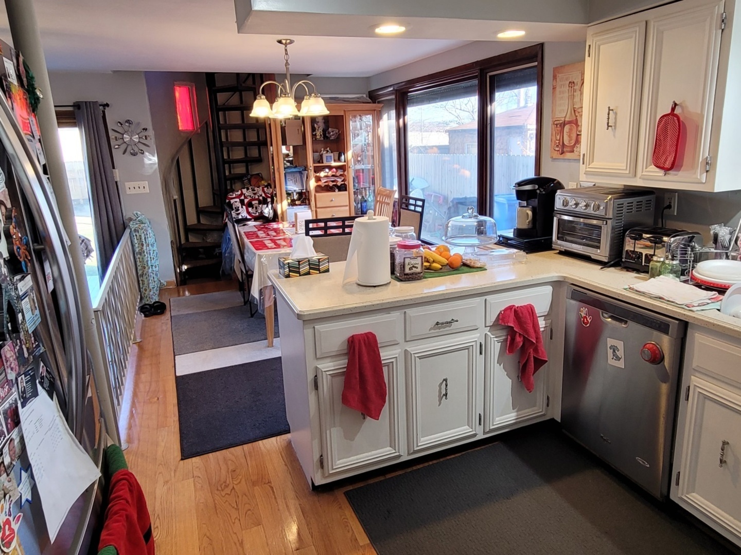 7432 W Gregory Street, Chicago, IL 60656