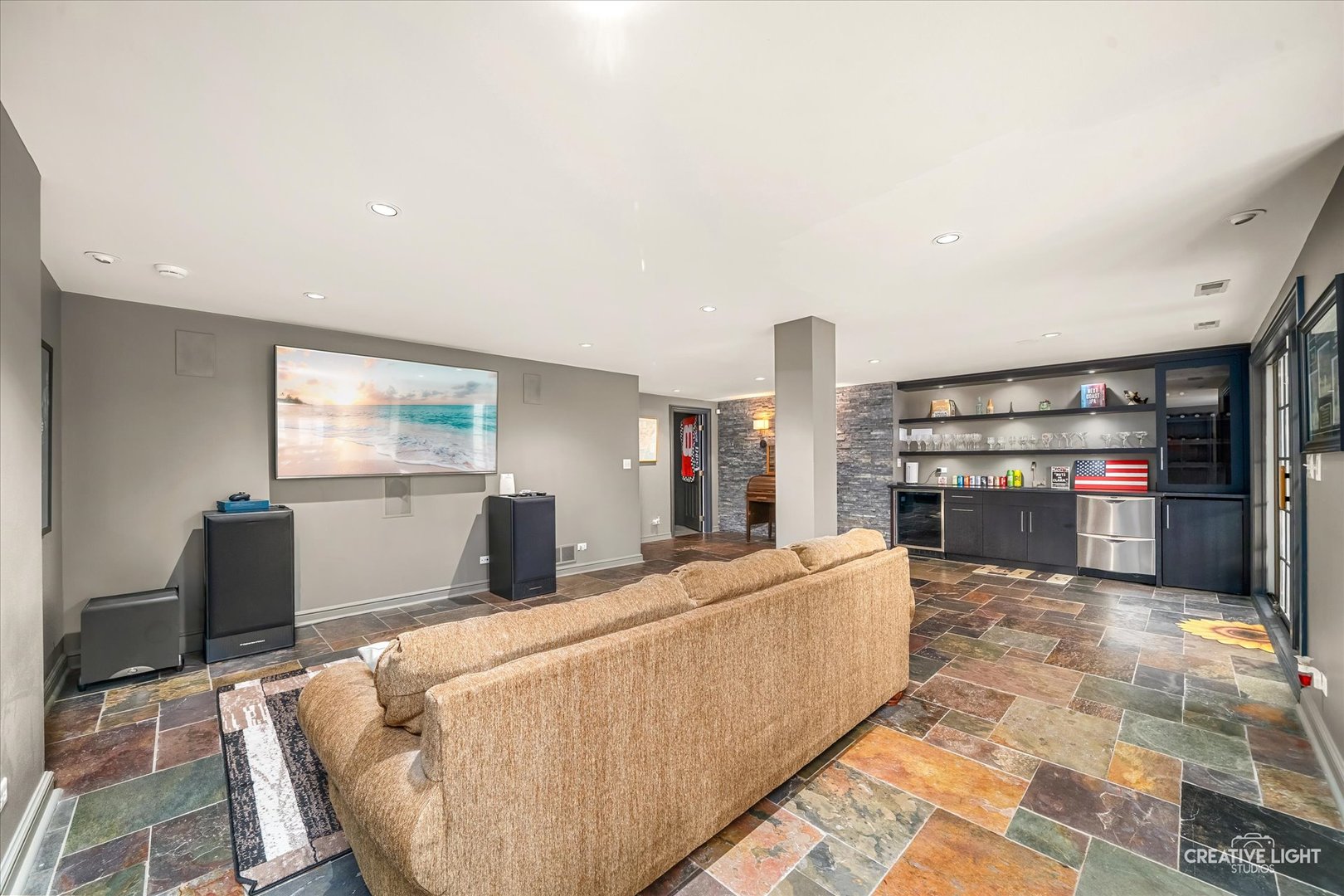 119 Settlers Drive, Naperville, IL 60565