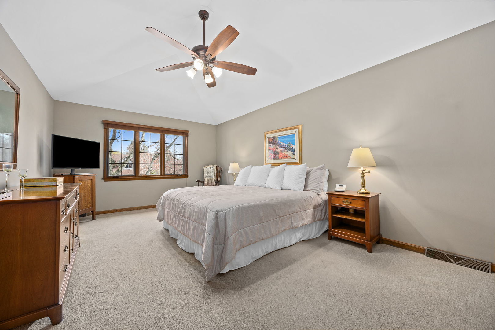 1310 Champion Forest Court, Wheaton, IL 60187