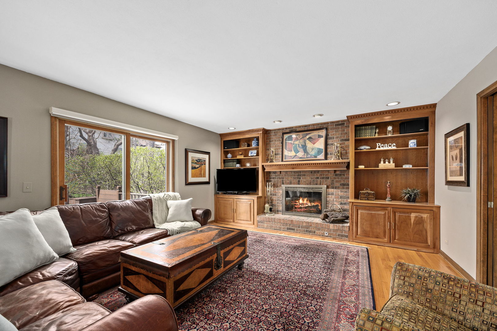 1310 Champion Forest Court, Wheaton, IL 60187