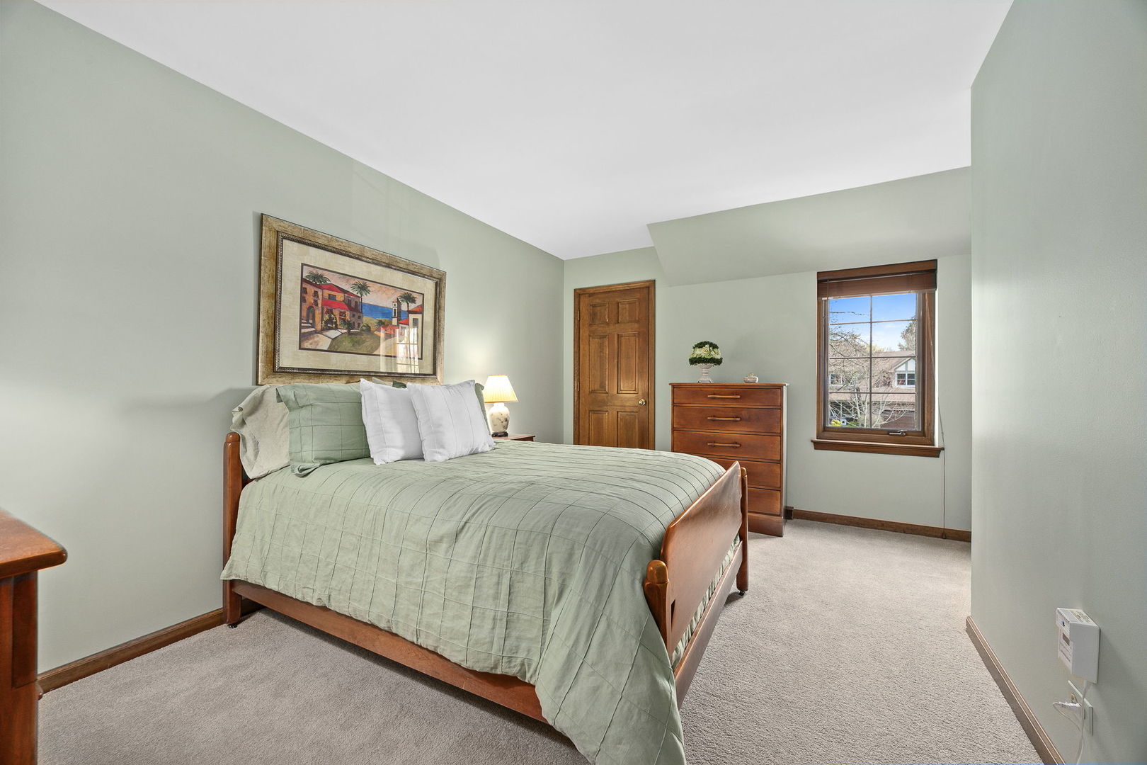 1310 Champion Forest Court, Wheaton, IL 60187