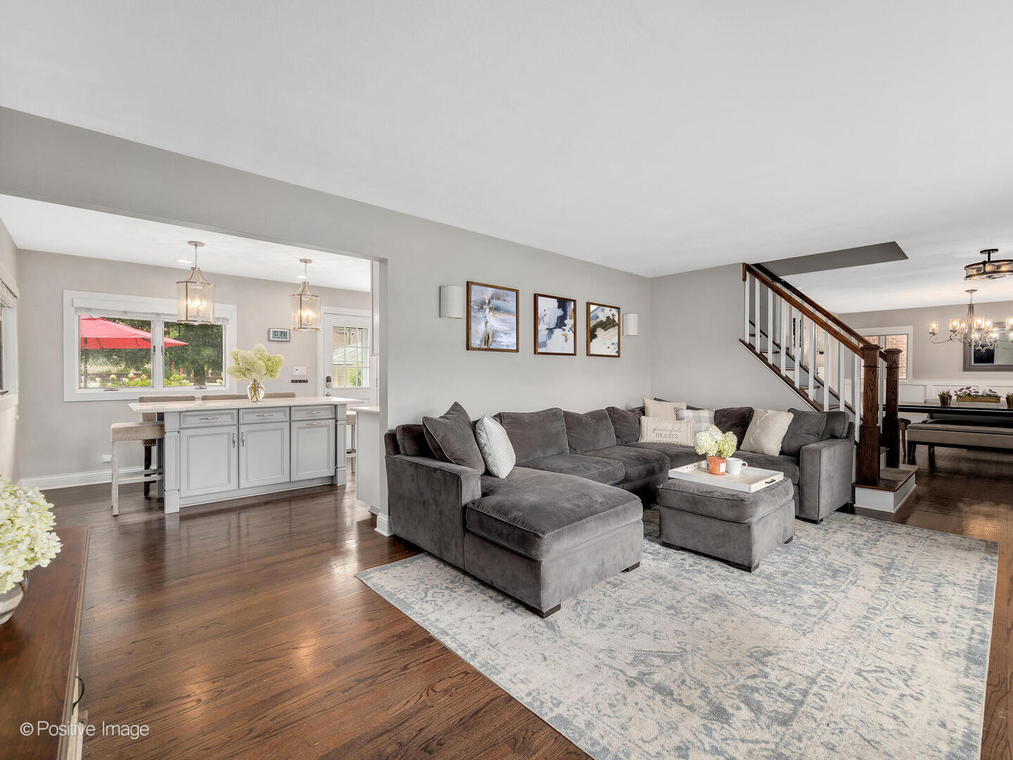 871 S Chatham Avenue, Elmhurst, IL 60126