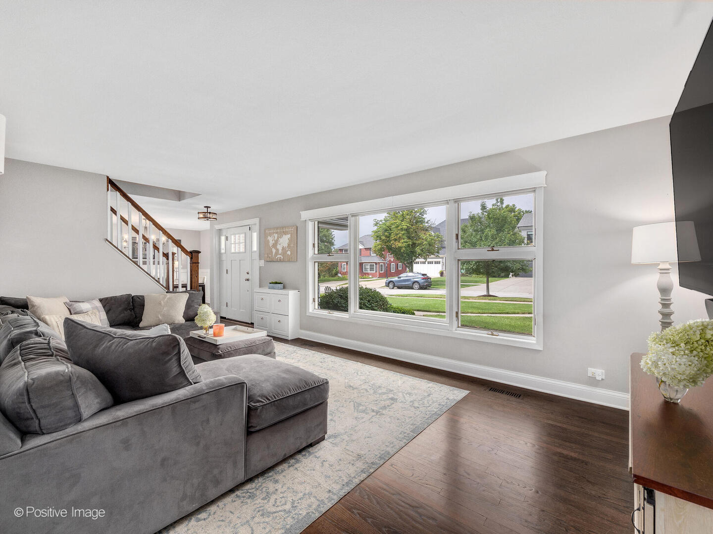 871 S Chatham Avenue, Elmhurst, IL 60126