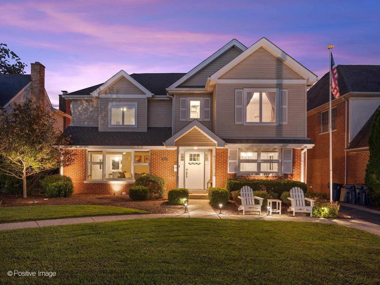 871 S Chatham Avenue, Elmhurst, IL 60126