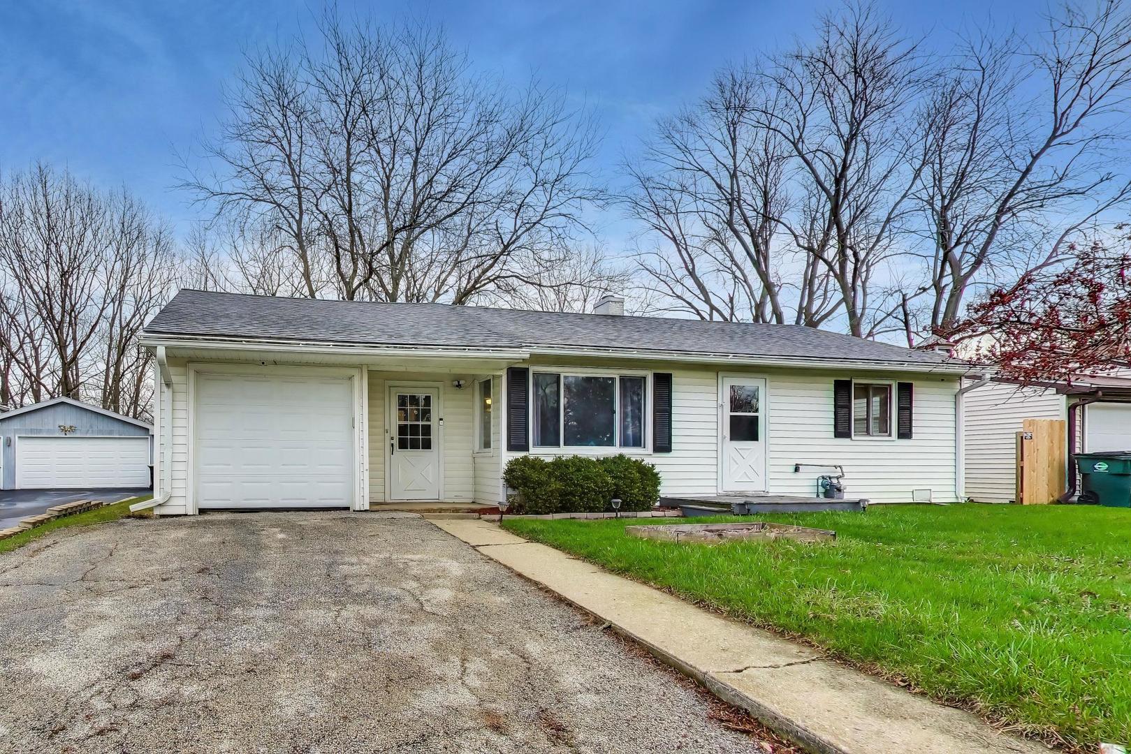 239 Maplewood Drive, Antioch, IL 60002