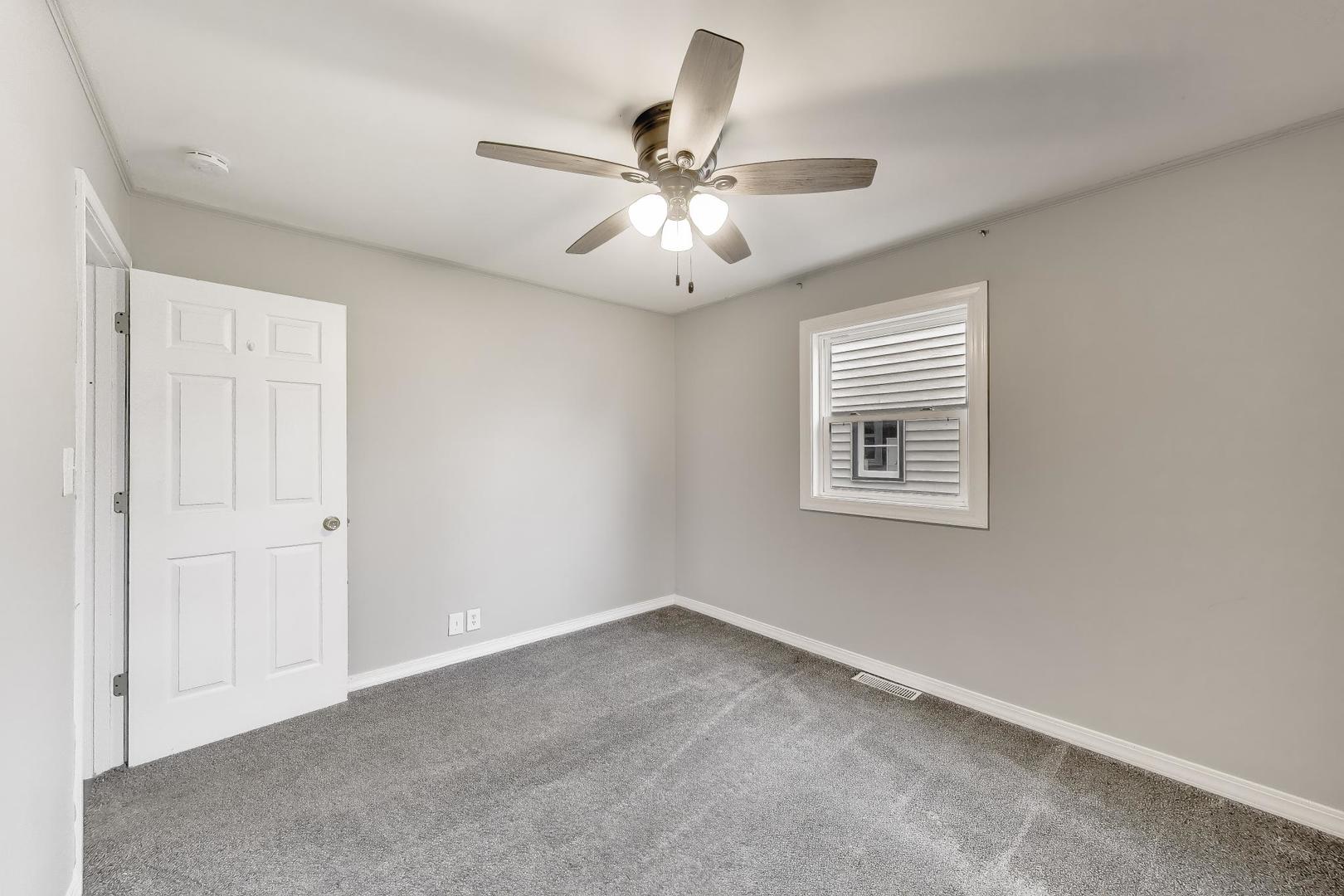 239 Maplewood Drive, Antioch, IL 60002