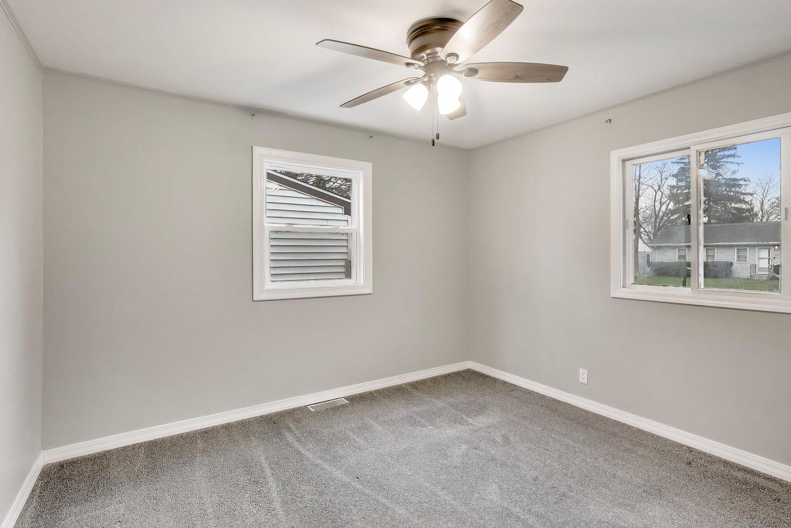 239 Maplewood Drive, Antioch, IL 60002