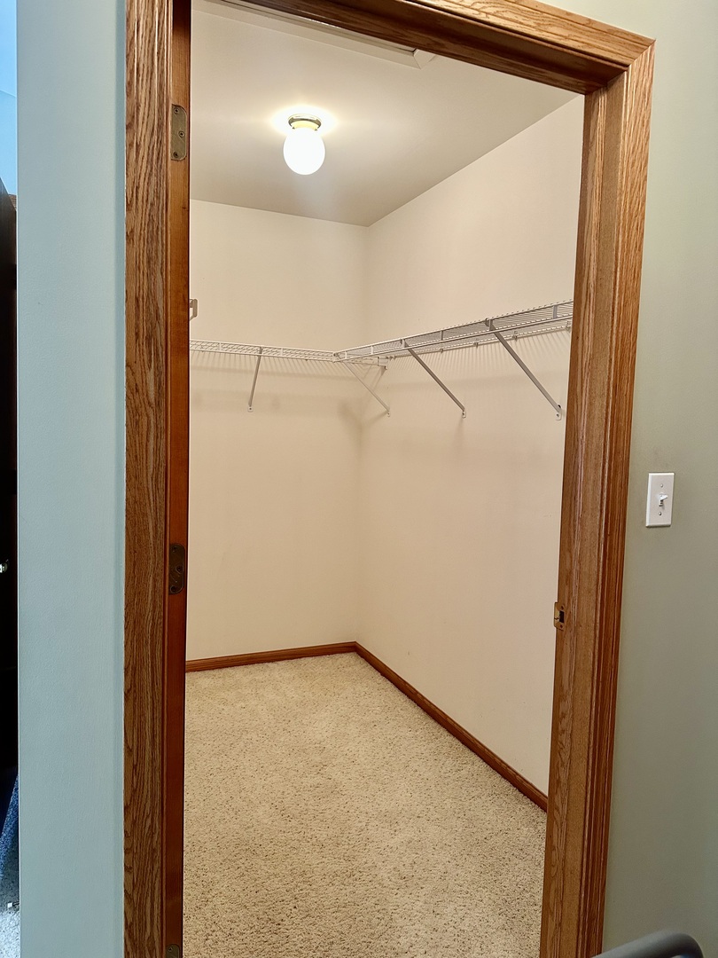 11904 Somerset Road, Orland Park, IL 60467