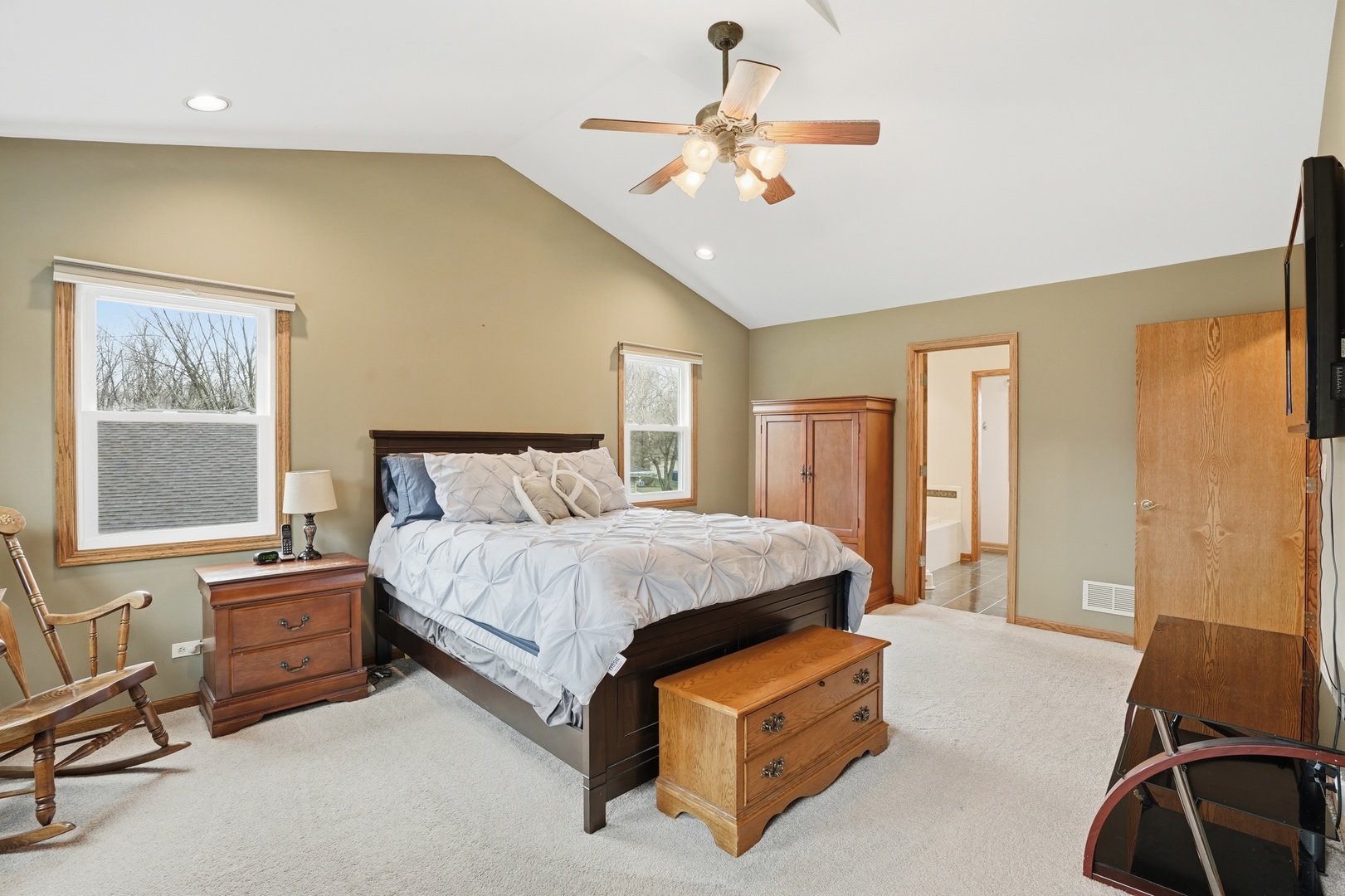 1122 Douglas Lane, Crete, IL 60417