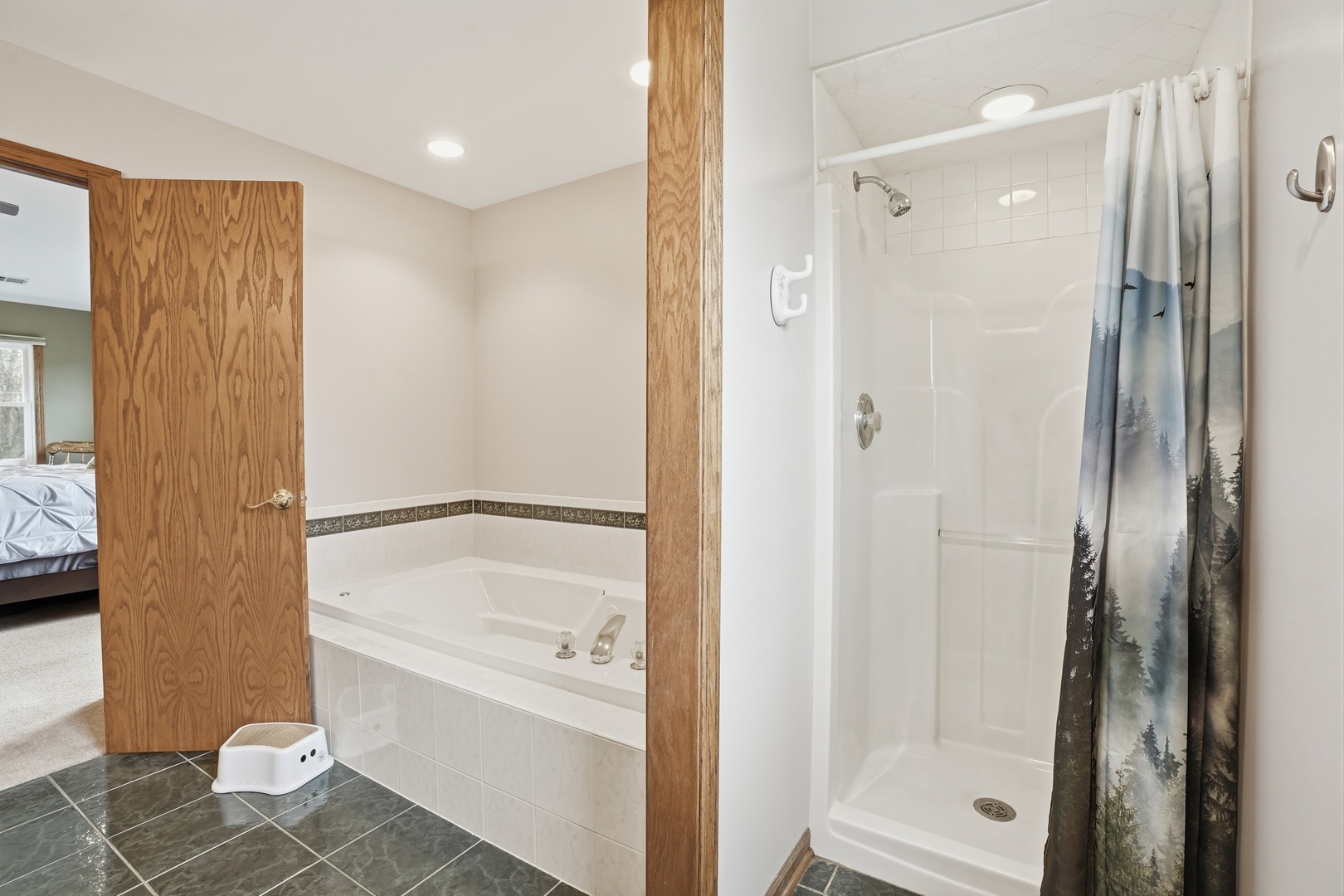 1122 Douglas Lane, Crete, IL 60417