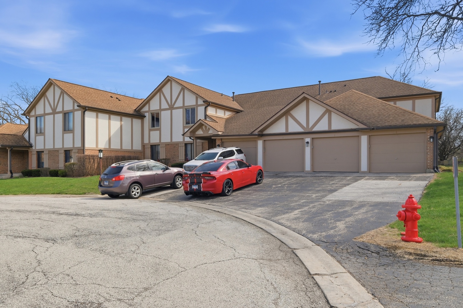 825 Thornton Court #2A, Schaumburg, IL 60193
