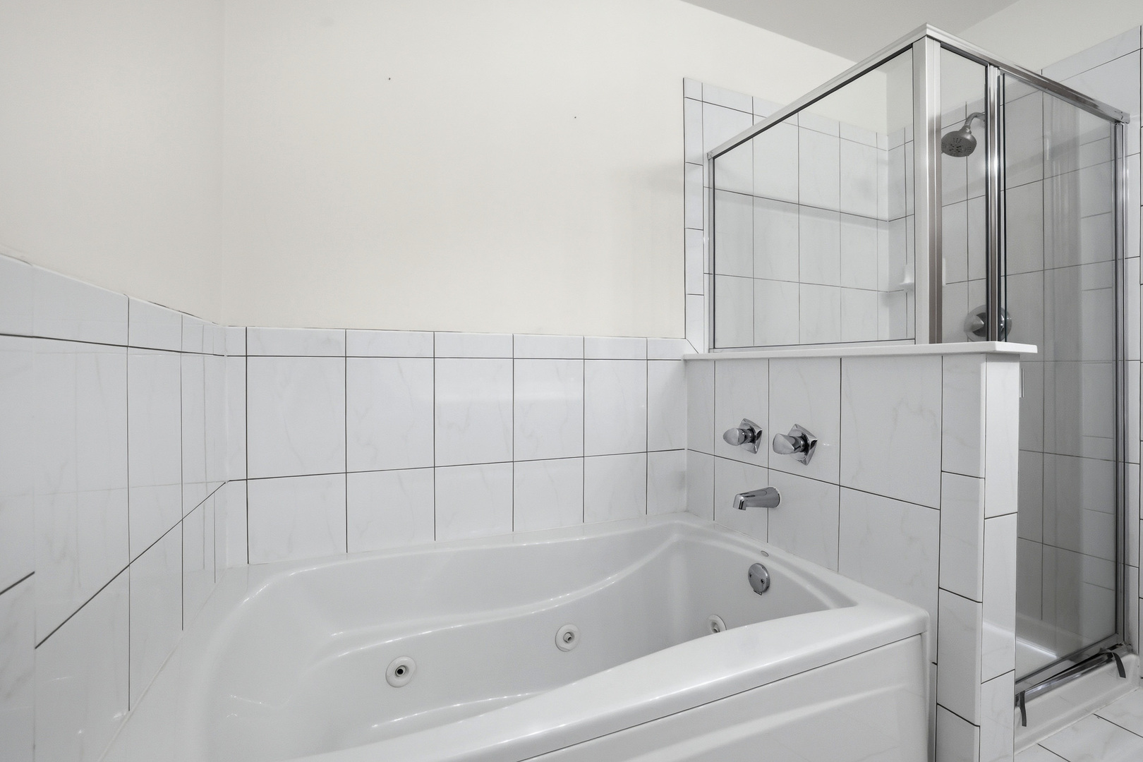 Carol Stream, IL 60188