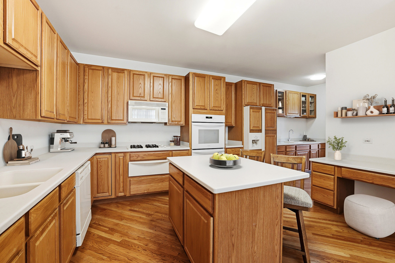 Carol Stream, IL 60188