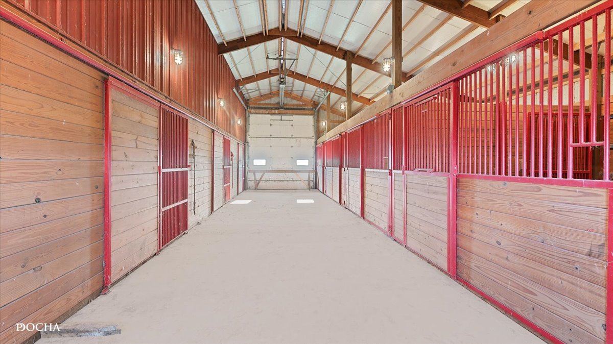 2136 N 34th Road, Ottawa, IL 61350