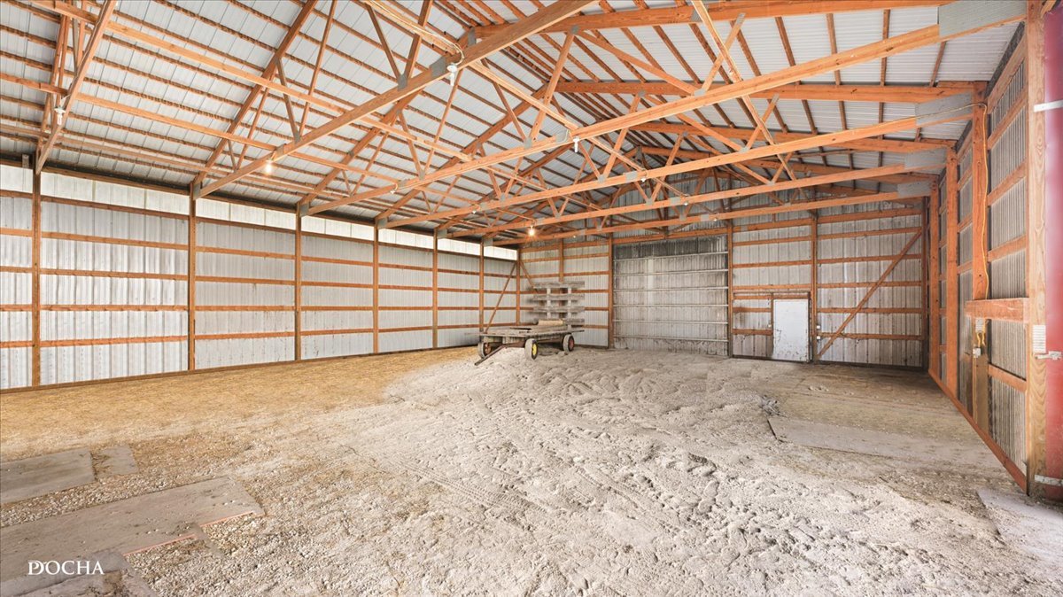 2136 N 34th Road, Ottawa, IL 61350